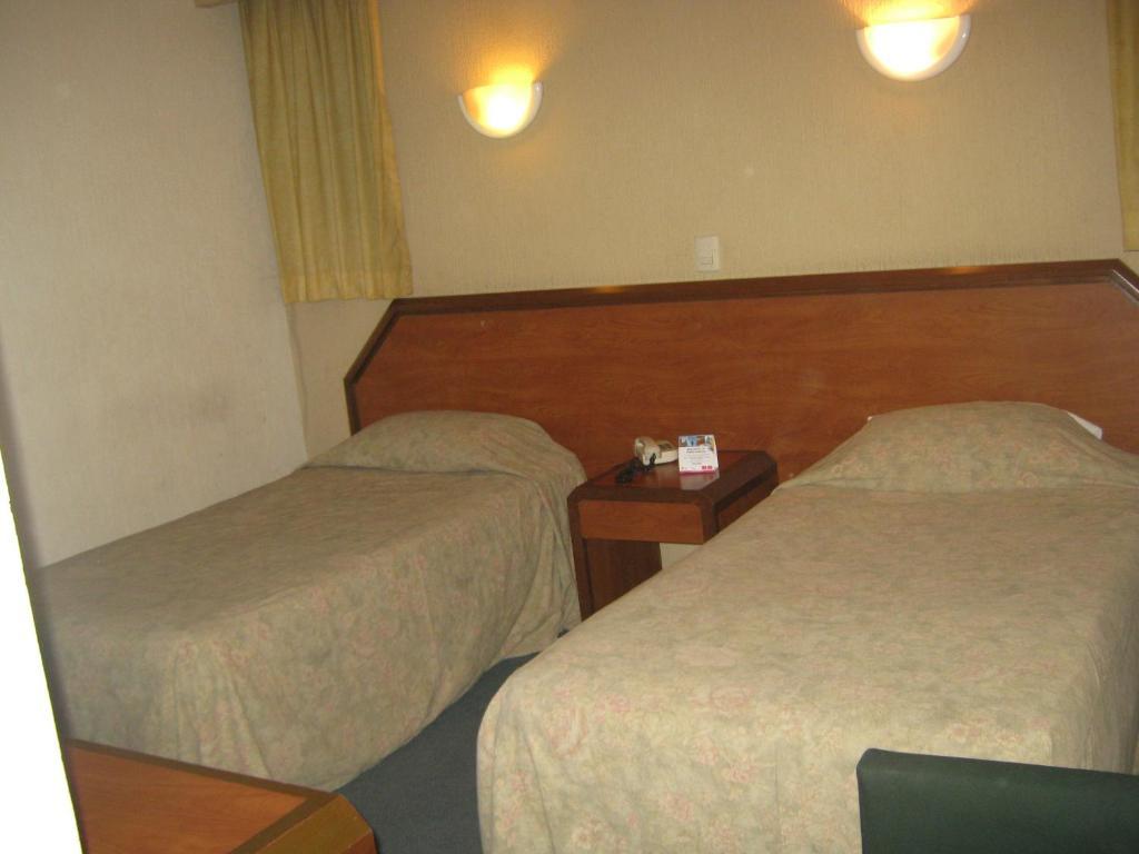 Hotel Antillas Mexiko-Stadt Zimmer foto